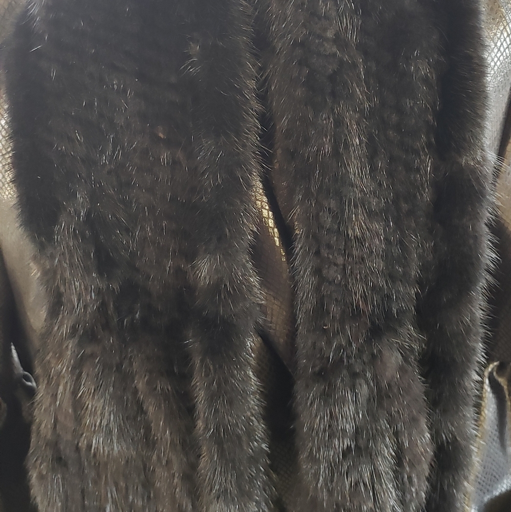 Mink scarf - Picture 3 of 5